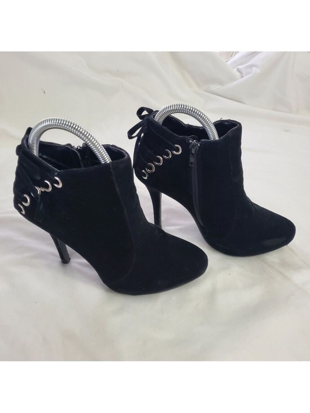 Le Chateau Black Lace Up Heeled Boots Size 6.5